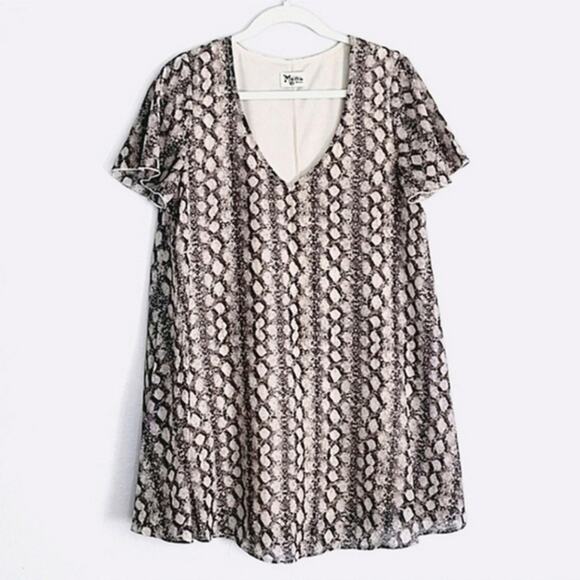 Show Me Your Mumu Women’s Kylie Mini Dress Boho Indie Snake Print Size Medium - Picture 2 of 9